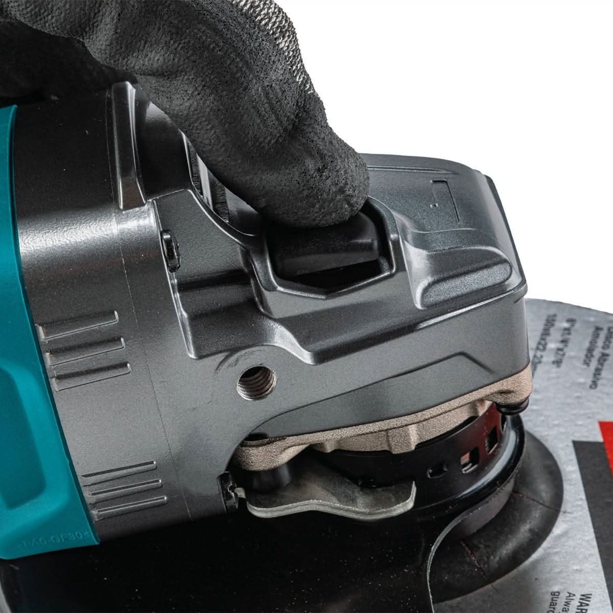Makita GAG14Z 40V max XGT Brushless Cordless 4-1/2"Â / 6" Paddle Switch Angle Grinder, with Electric Brake, Tool Only - Image 3