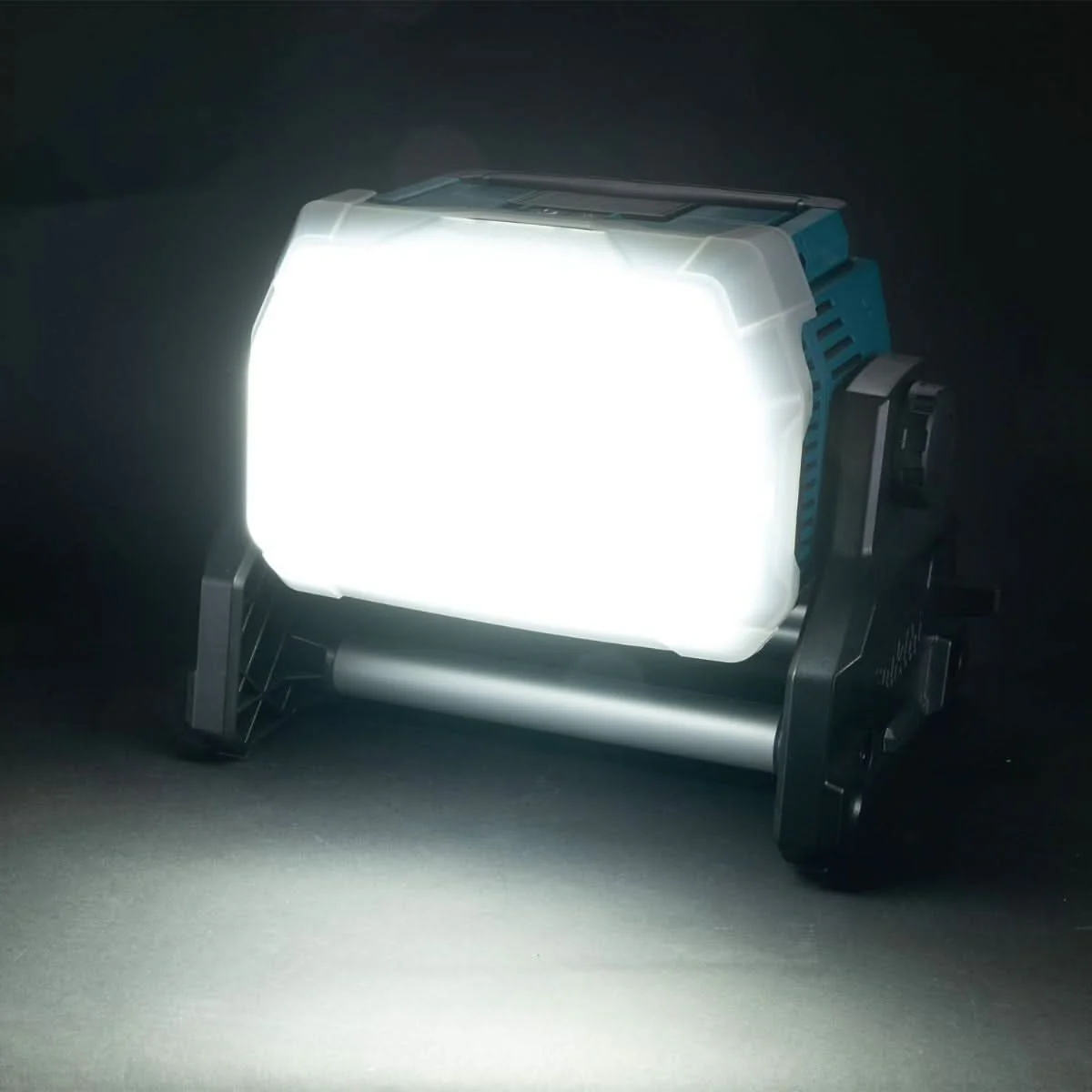 Makita GM00002286 Area Light Diffuser, DML809 - Image 3