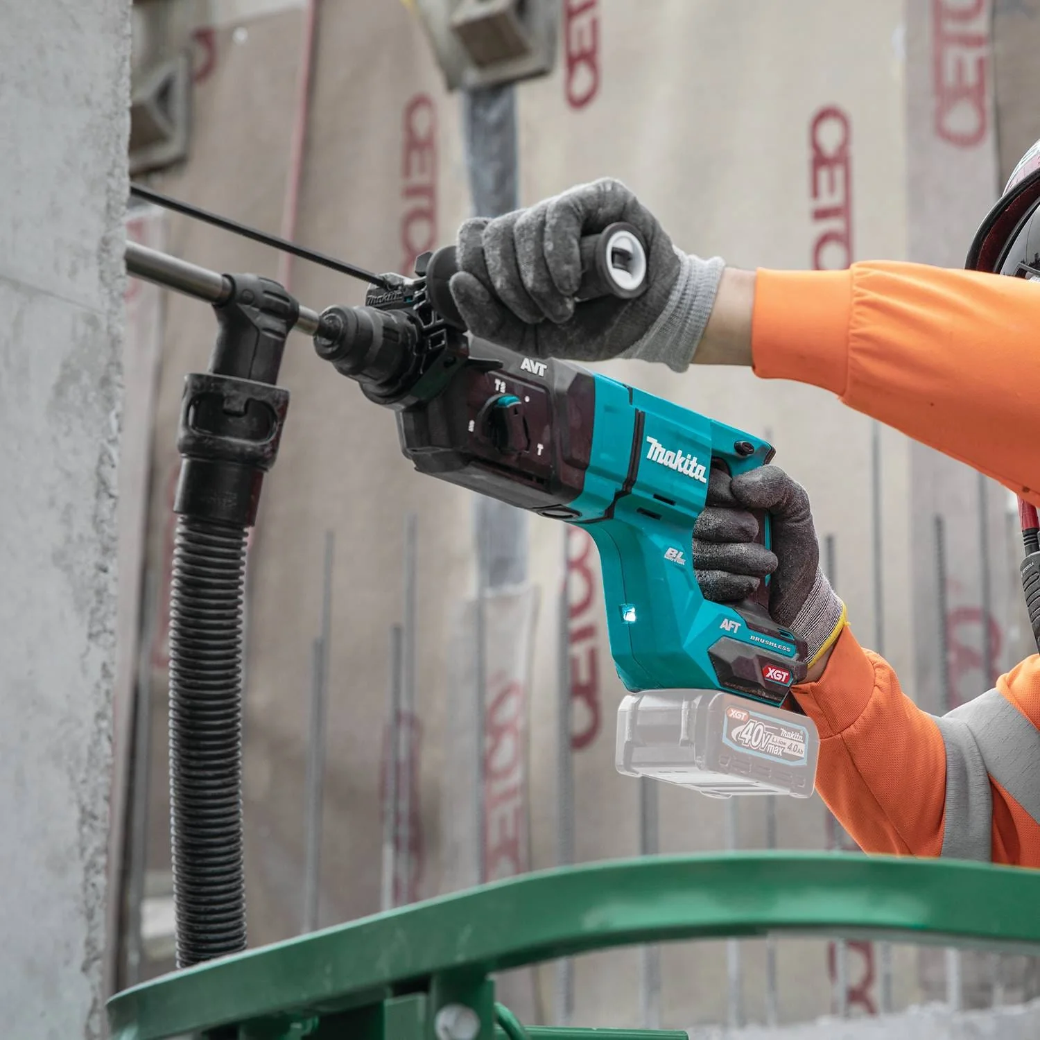 Makita PROMO GRH07Z 40V max XGT Brushless Cordless 1-1/8" SDS-PLUS AVT Rotary Hammer (D-Handle), AFT, AWS Capable, Tool Only (PROMO) - Image 3