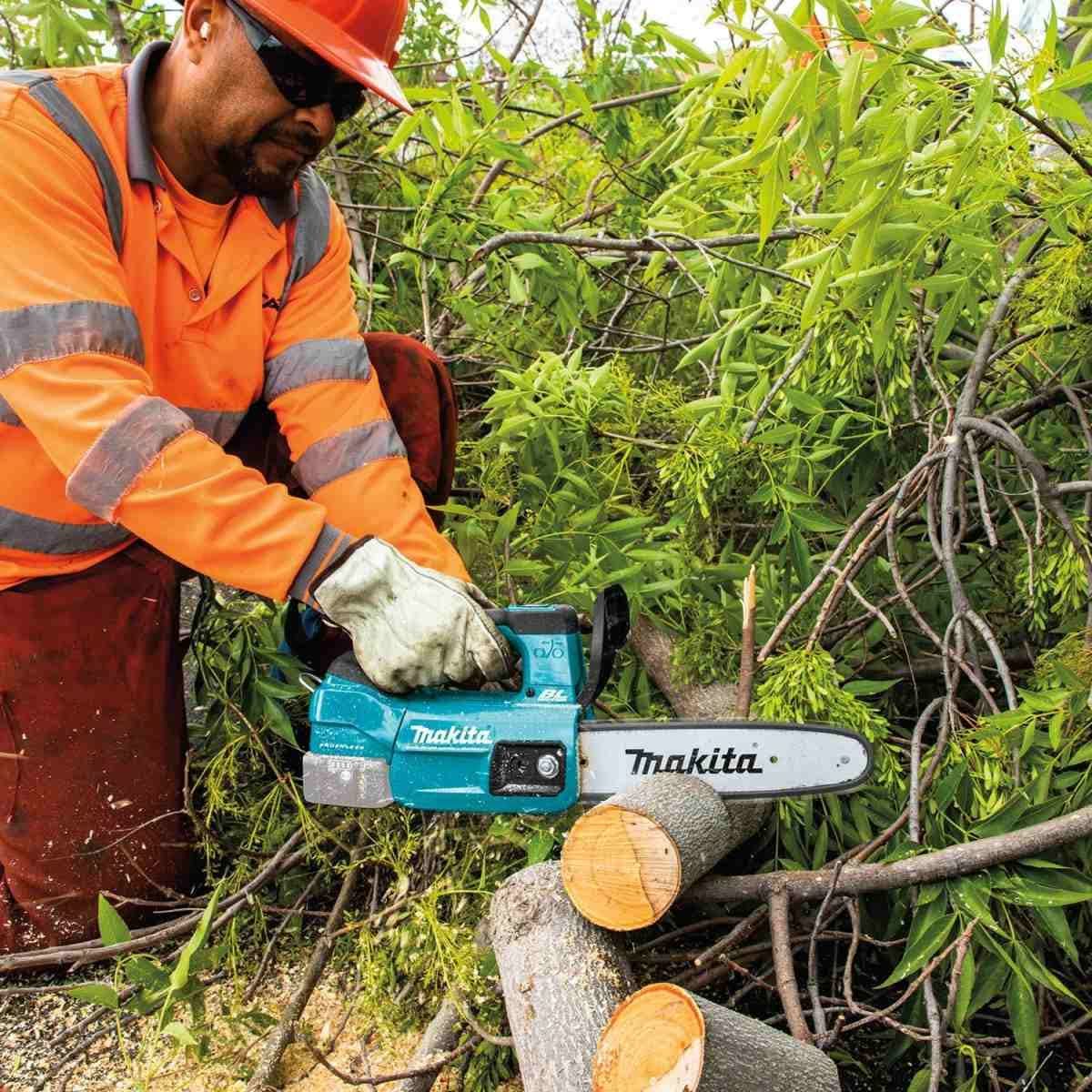 Makita XCU06Z 18V LXT Lithium-Ion Brushless Cordless 10" Top Handle Chain Saw, Tool Only - Image 3