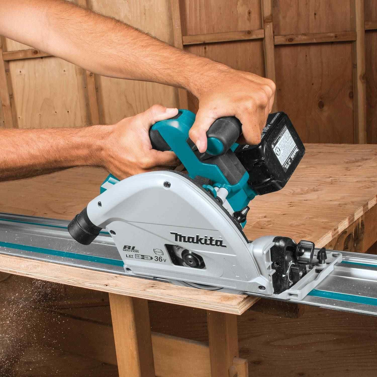Makita XPS01PTJ Cordless Brushless 36V LXT 6-1/2-Inch Track Saw with 55-Inch Guide Rail 5.0Ah Kit - Image 2