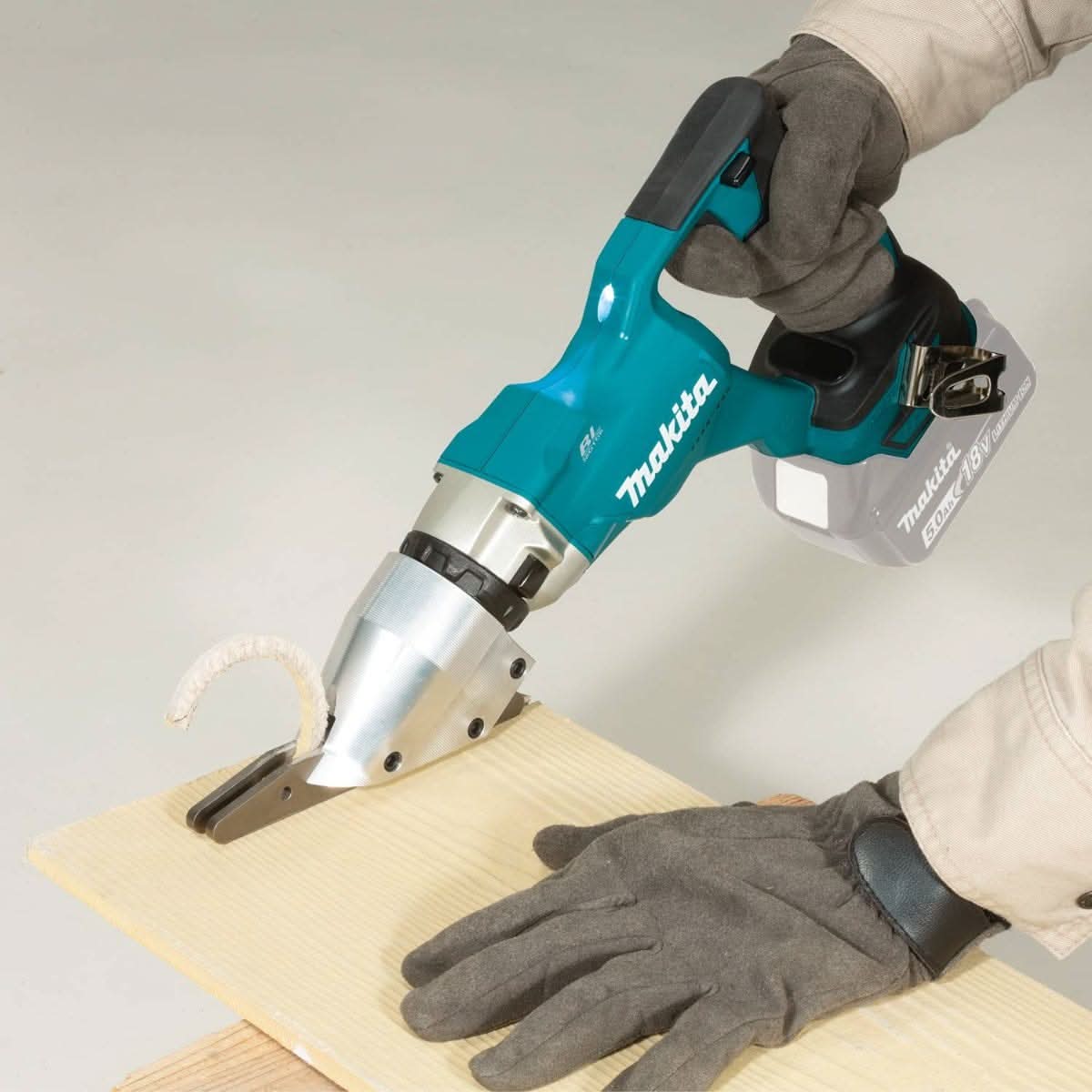 Makita XSJ05Z 18V LXT Lithium-Ion Brushless Cordless 1/2" Fiber Cement Shear, Tool Only - Image 2