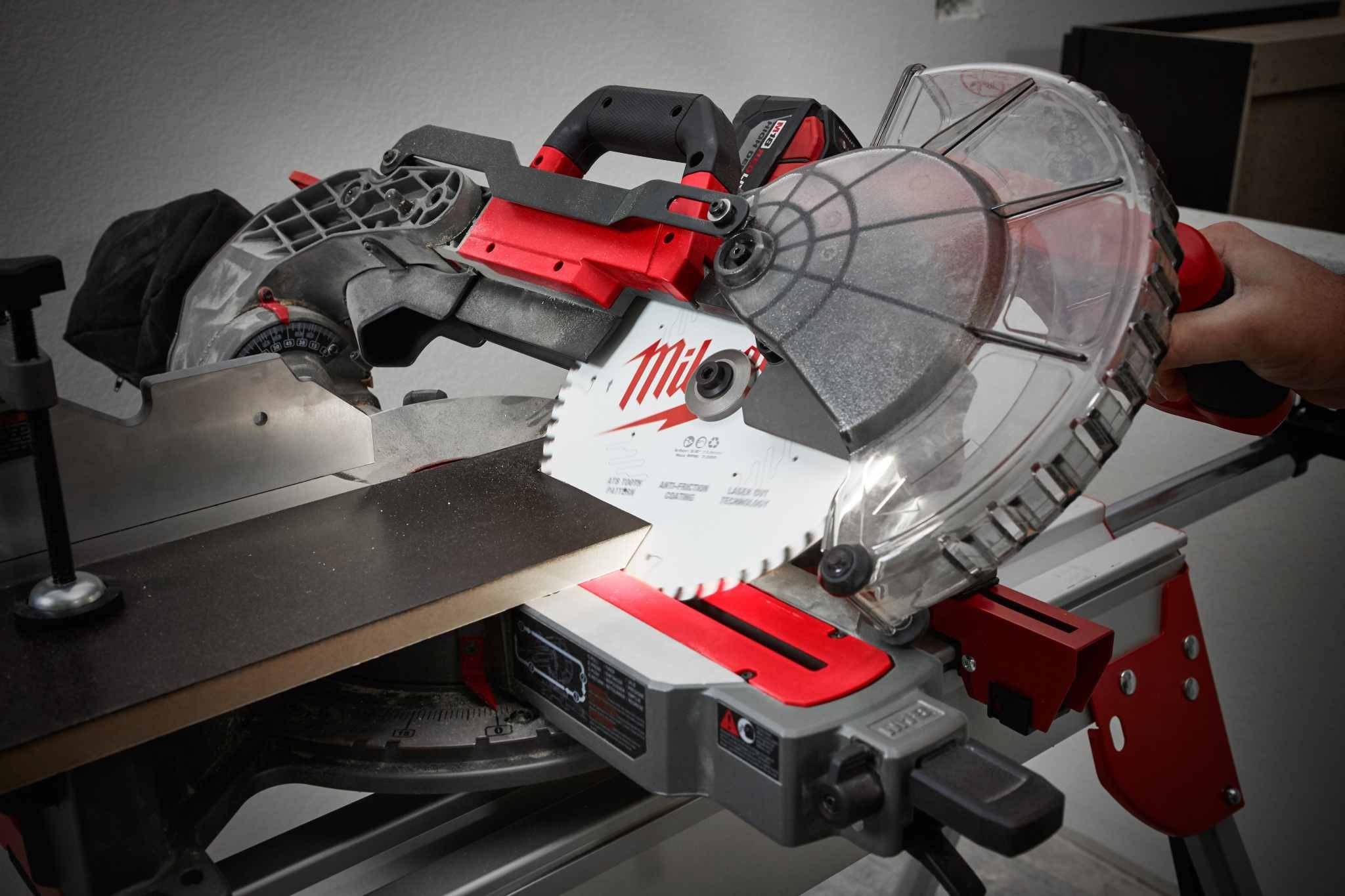 Milwaukee 48-40-1028 10 in. 60-Tooth Fine Finish Circular Saw Blade (PROMO) - Image 2
