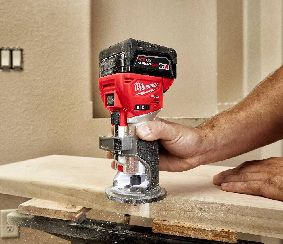 Milwaukee M18 FUEL Brushless Compact Router, Tool Only (PROMO) - Image 3