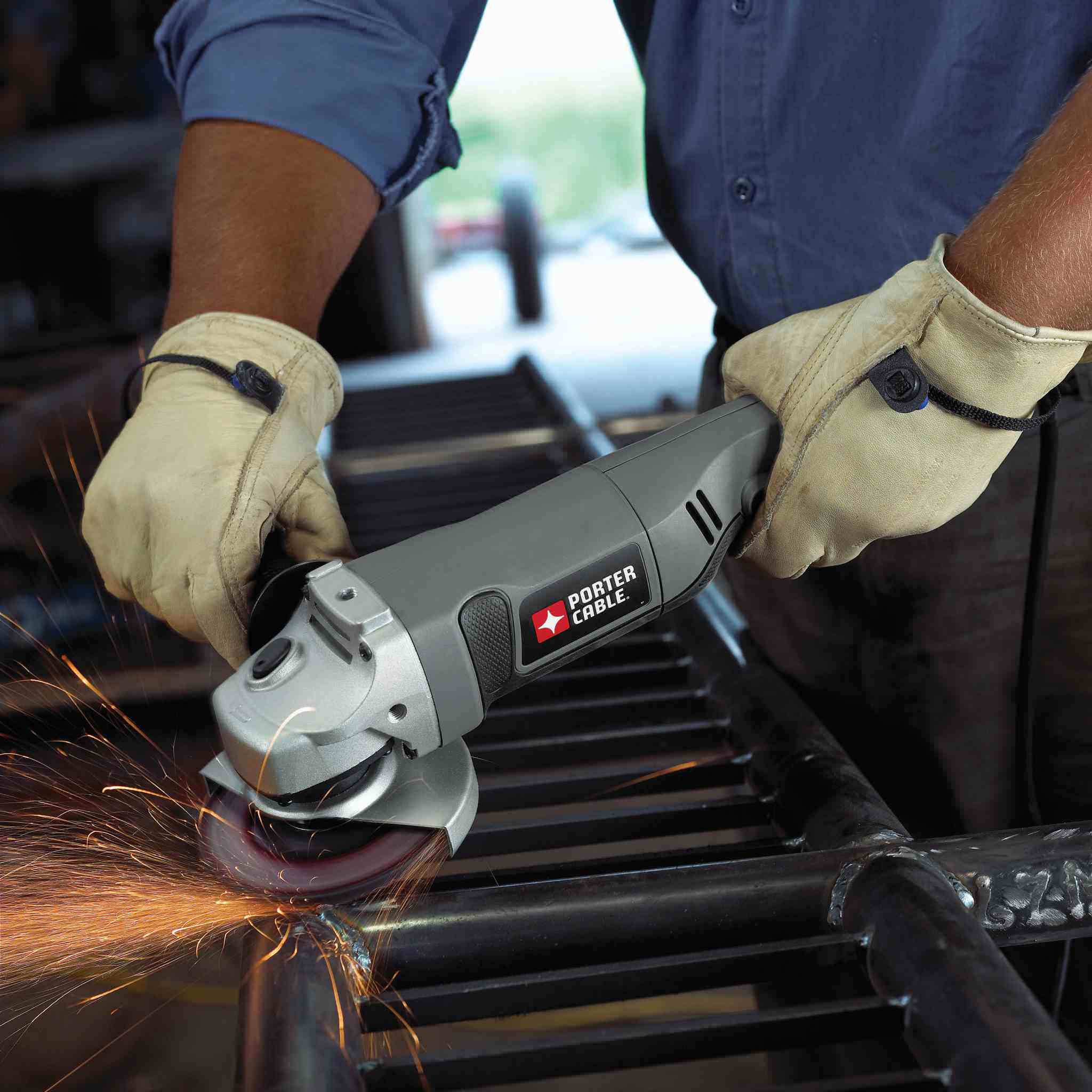 Porter Cable-Piece750AG 7.5 Amp Small Angle Grinder - Image 2