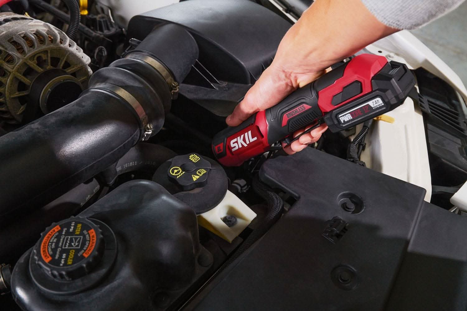 SKIL RW5763A-10 PWR CORE 12 Brushless 12V 3/8" Ratchet Wrench with Battery and PWR JUMP Charger - Image 3