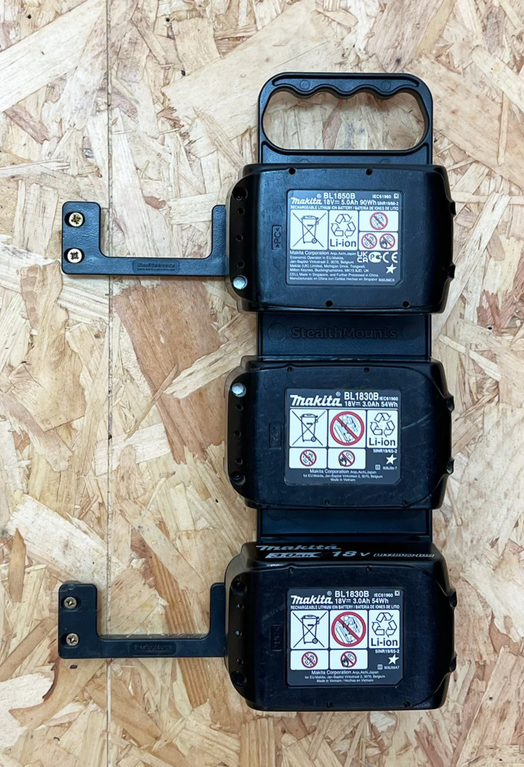 StealthMounts Battery Holder with Handle Makita 18V LXT Batteries - Image 3