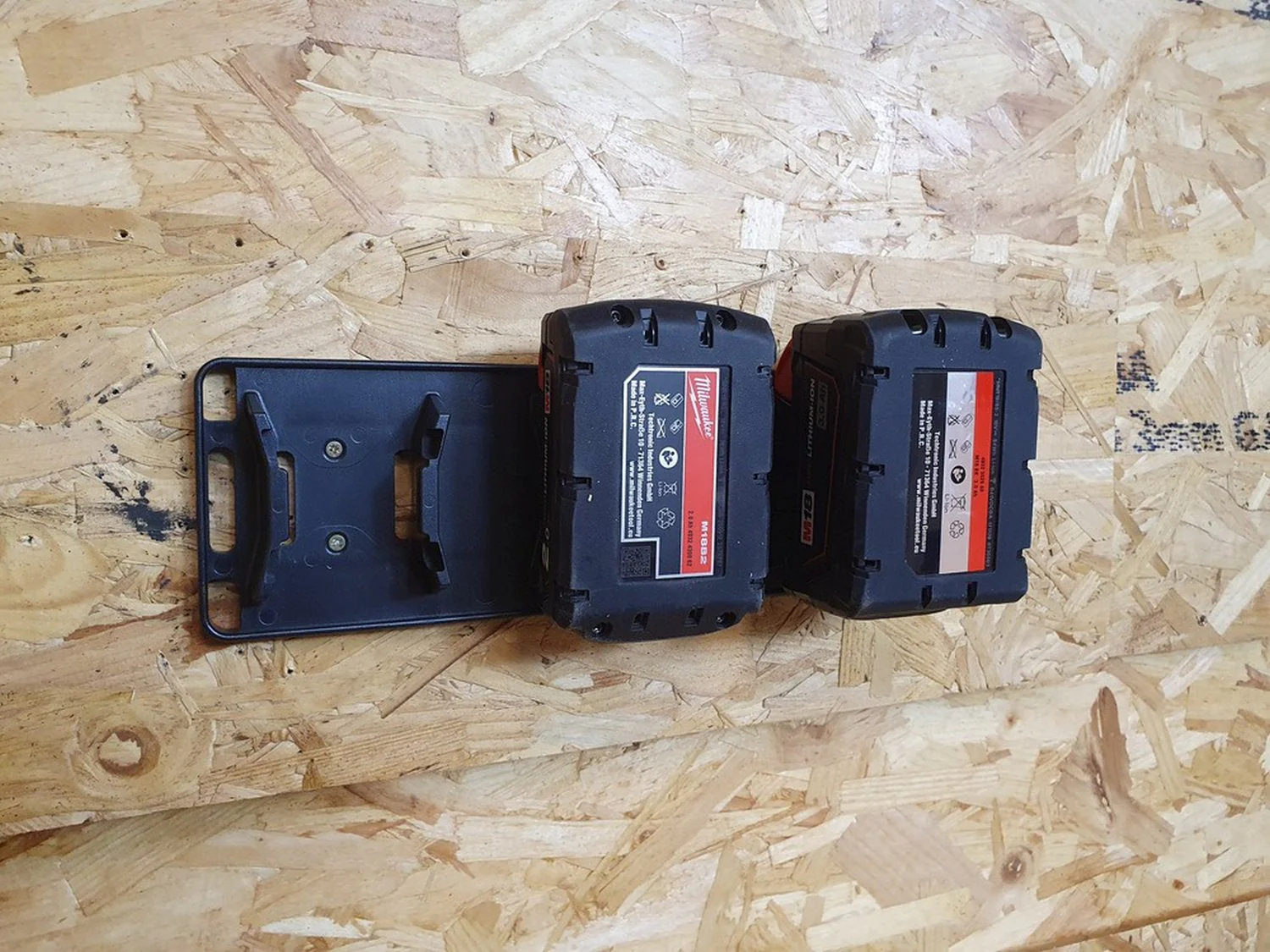 StealthMounts Battery Holder for Milwaukee M18 Batteries - Image 2