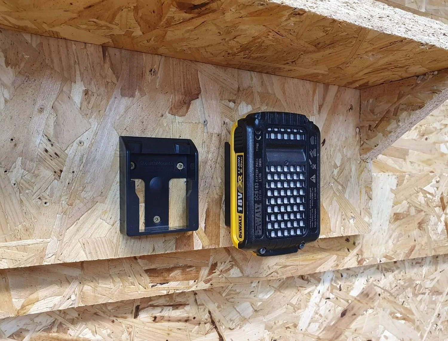 StealthMounts Battery Mounts for DeWALT XR 20V, 6-Pack - Image 3