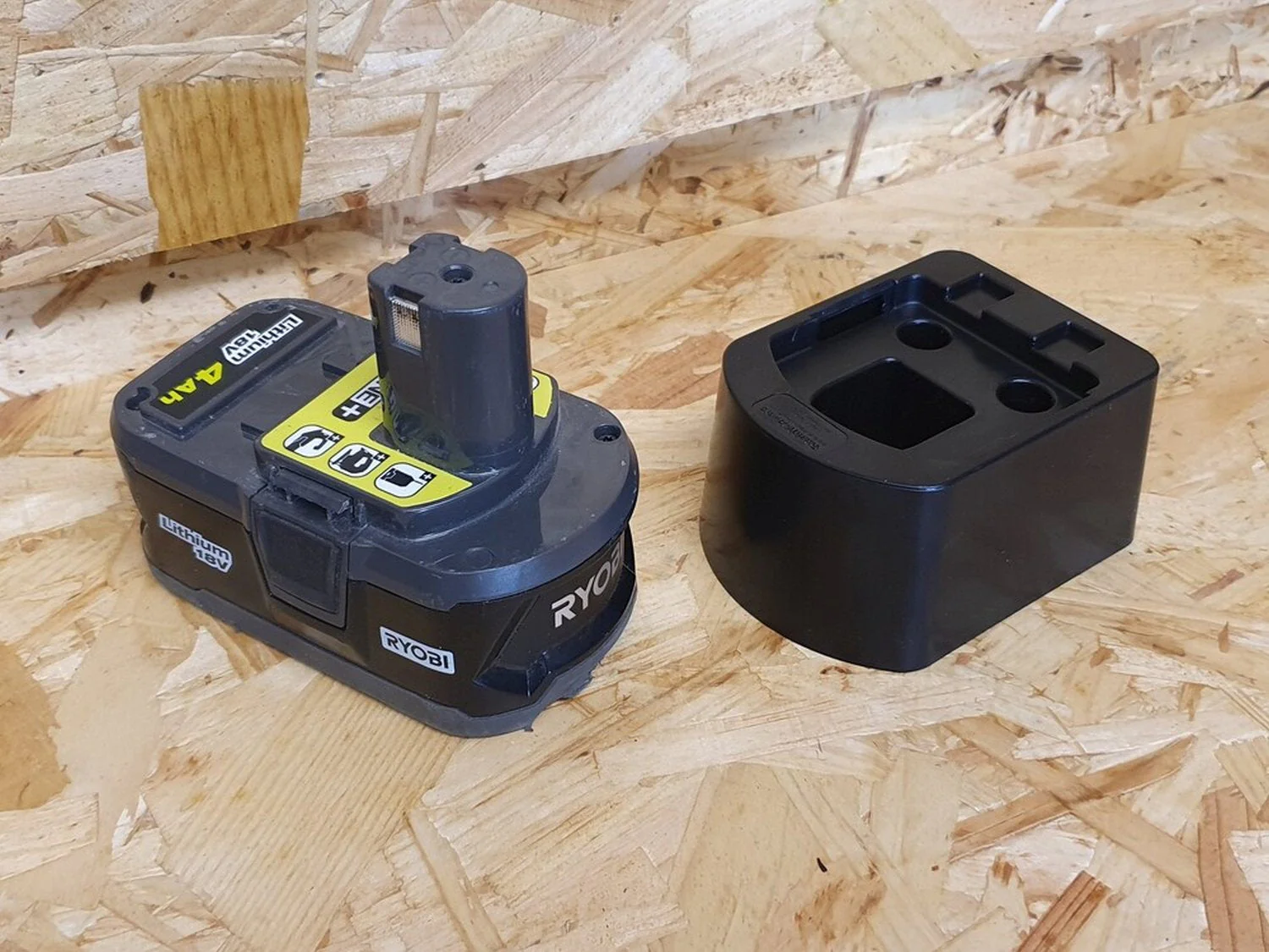 StealthMounts Battery Mounts for Ryobi 18V ONE+ Black, 4-Pack - Image 3