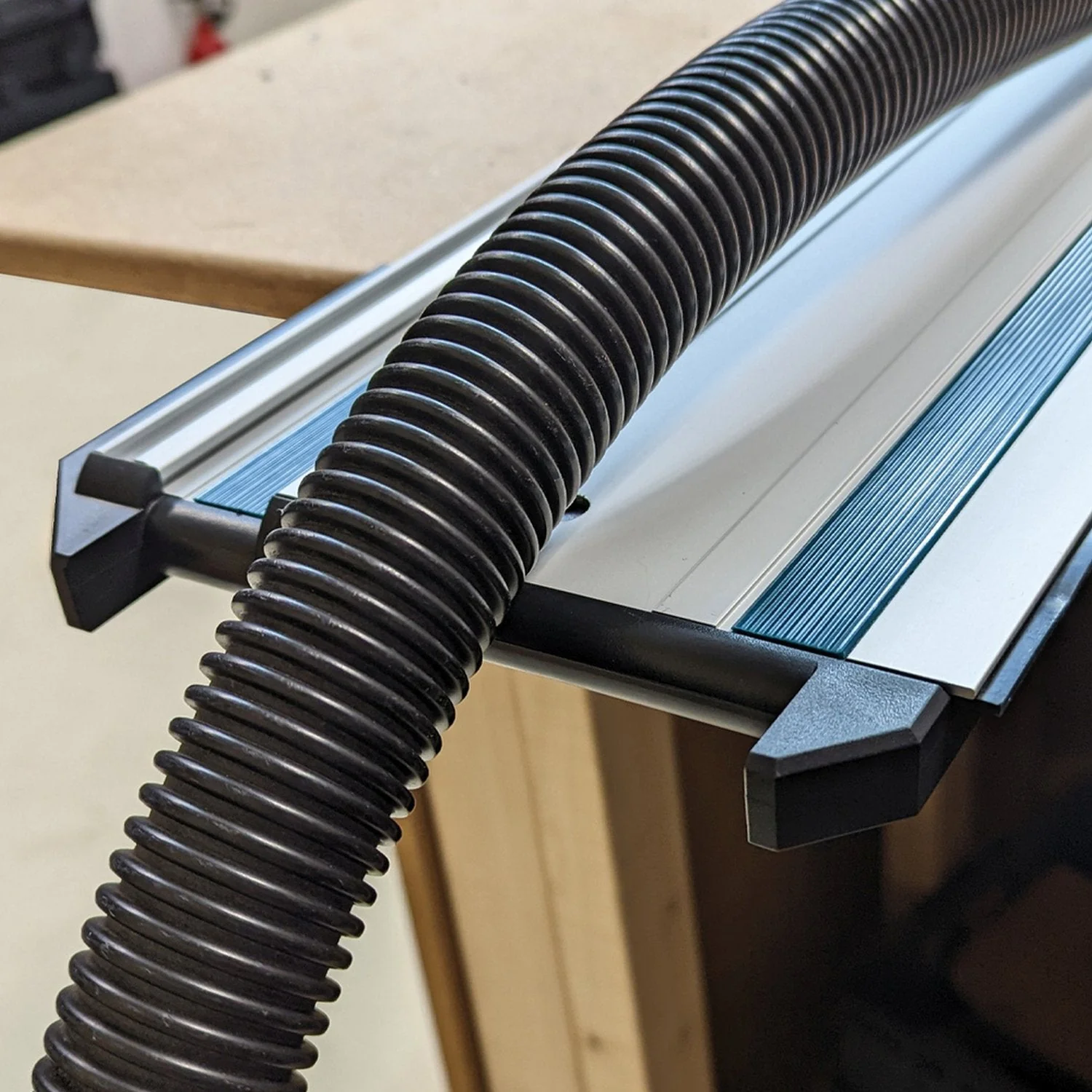 StealthMounts Trax90 Track Saw Square for Makita - Image 3