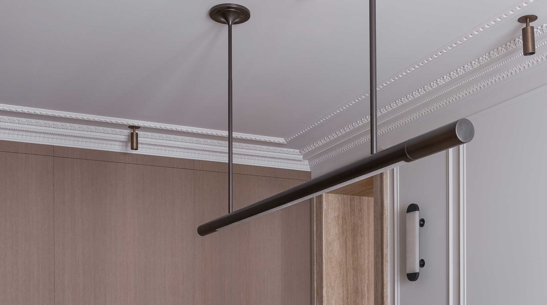 ENTRELACS I TUBE PENDANT I $12,220.00 - Image 2
