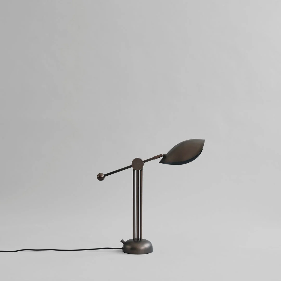 SITNGRAY TABLE LAMP I $695.00 - Image 1