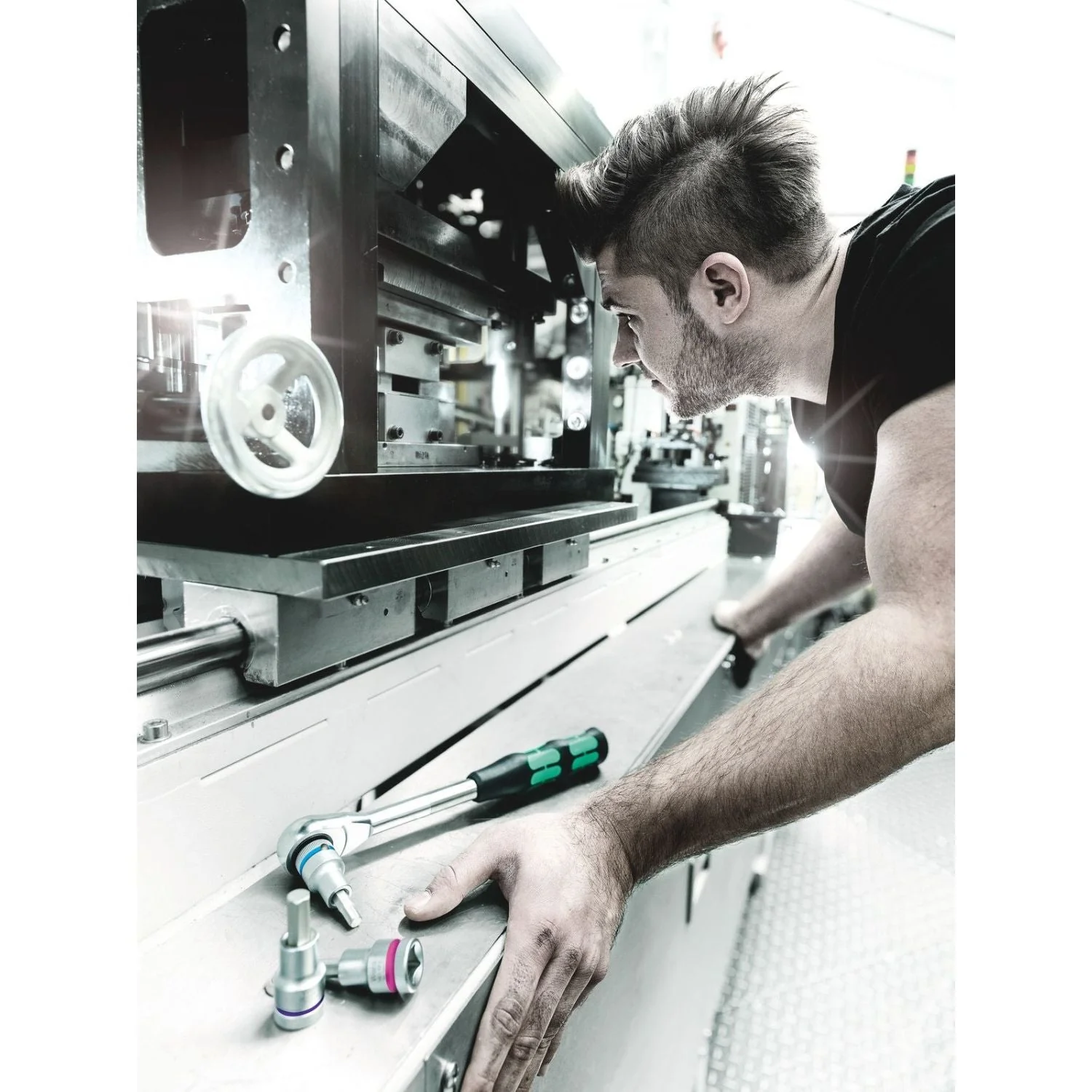 Wera 8740 C Hf Zyklop Bit Socket With 1/2-in. Drive With Holding Function, 4x140-mm. - Image 3
