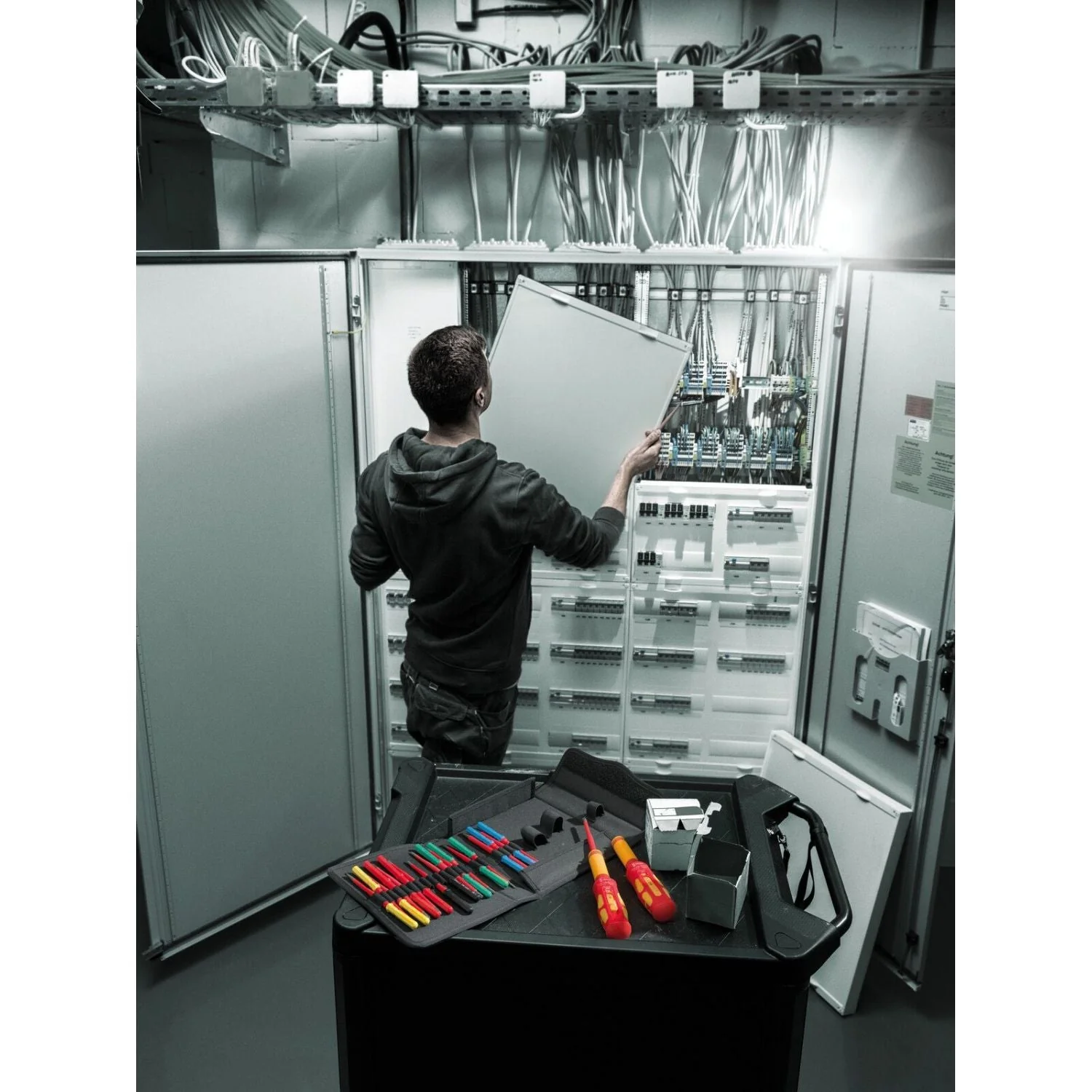 Wera Kraftform Kompakt VDE Safe-Torque Speed Control Cabinet Set 1, 23-Pieces - Image 3