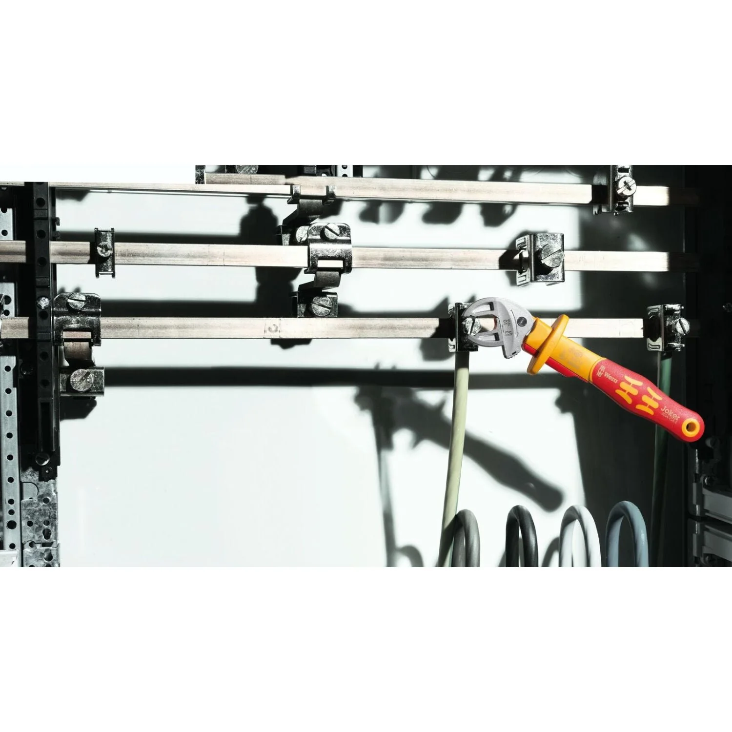 Wera 6004 Joker VDE S Vde-insulated, Self-Setting Spanner, 10; 11; 12; 13x7/16; 1/2-in.x155-mm. - Image 3