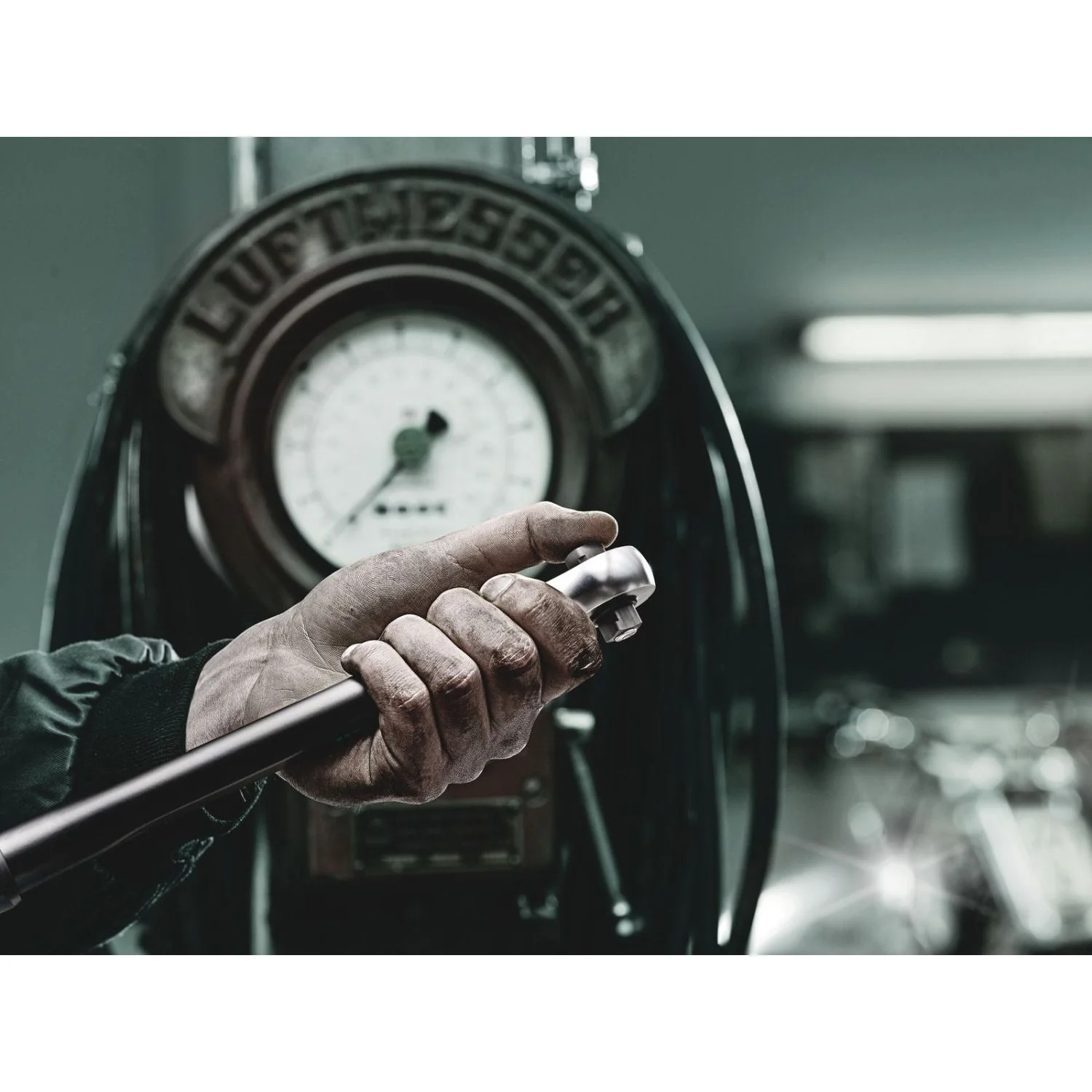 Wera Click-Torque C 2 Push R/L Adjustable Torque Wrench For Clockwise And Anti-Clockwise Torque-Control, 20-100 Nm, 1/2-in.x20-100 Nm - Image 3