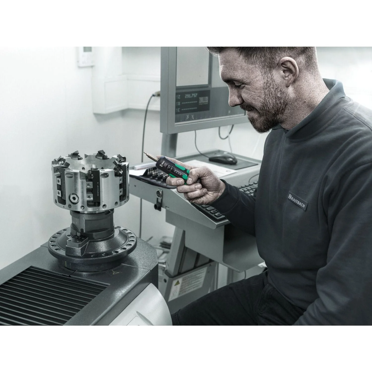 Wera 7510 Kraftform Safe-Torque Speed Torque Screwdriver, 1-3 Nm, 1/4-in.x1.0 Nmx1.5 Nmx2.0 Nmx2.5 Nmx3.0 Nmx147.5-mm. - Image 3