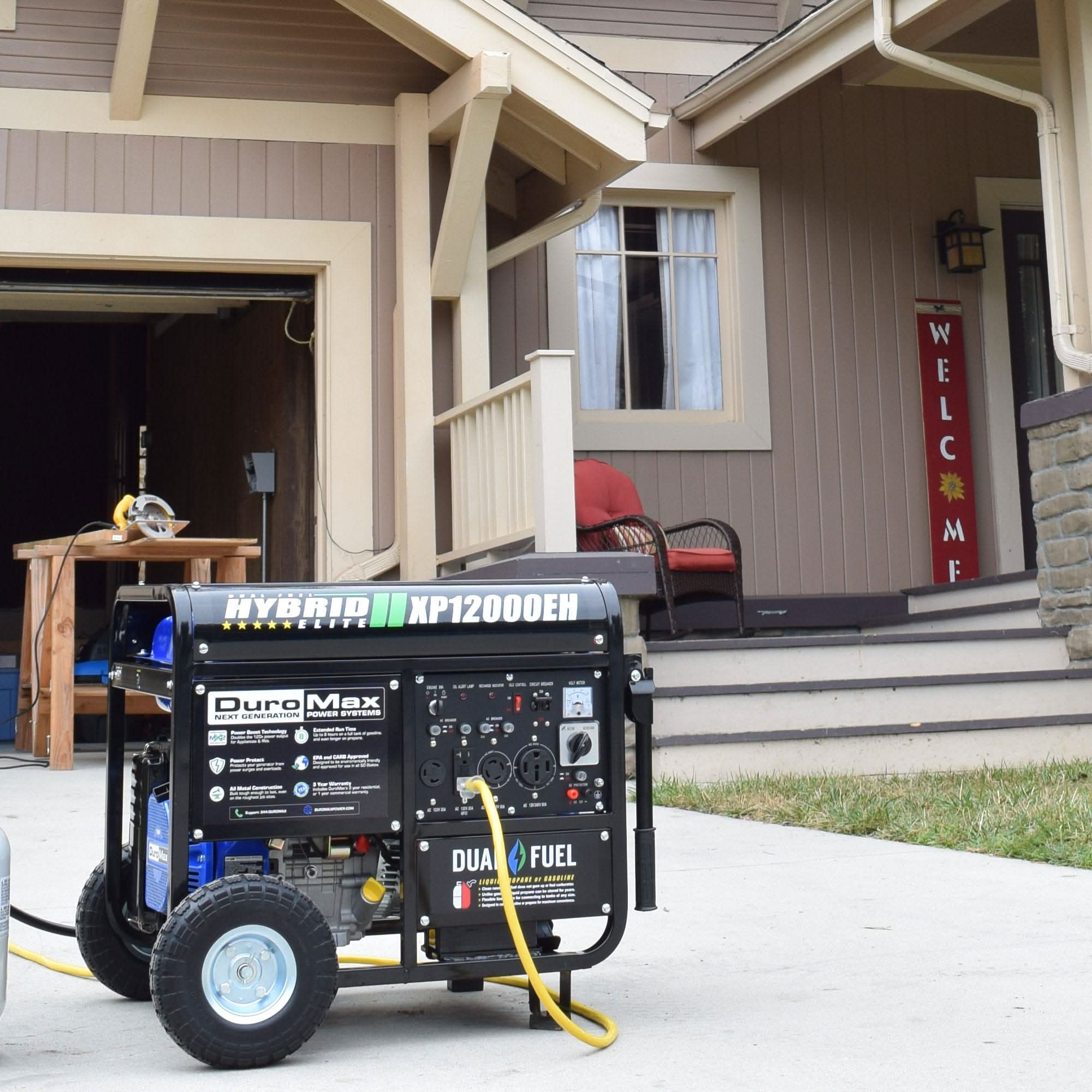 DuroMax XP12000EH 12,000-Watt 457cc Portable Dual Fuel Gas Propane Generator - Image 2