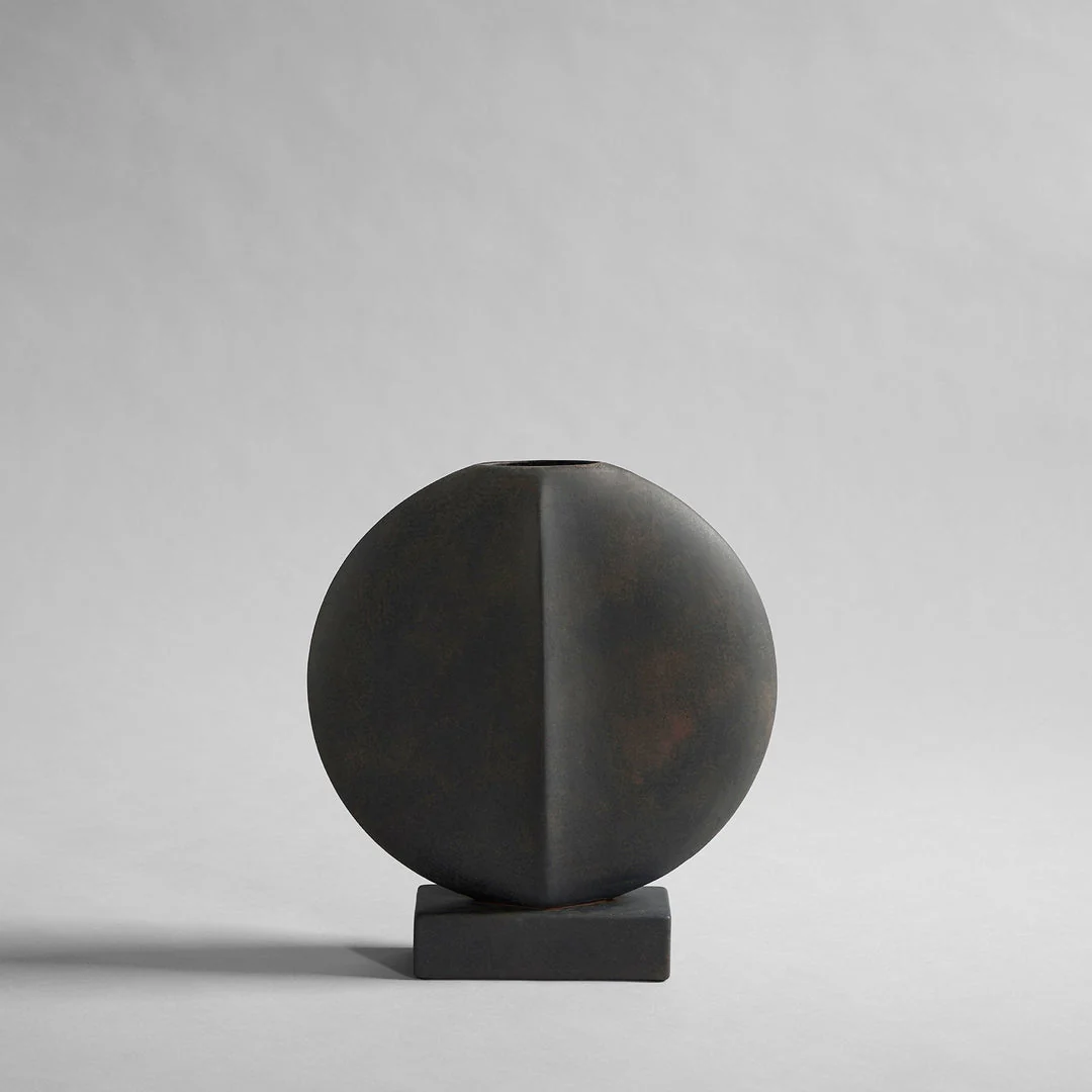 GUGGENHEIM VASE, MINI I $125.00 - Image 2