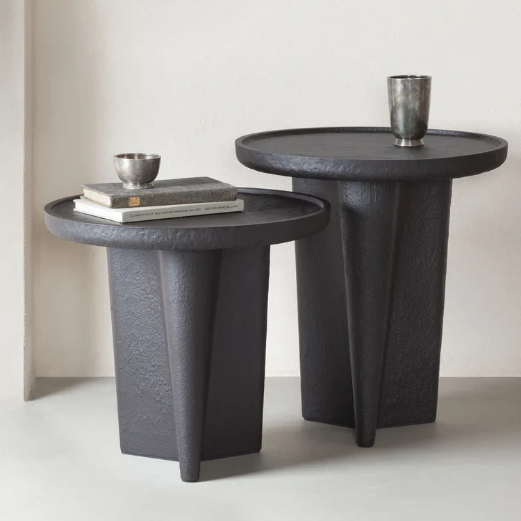 GIOBAGNARA | TANELL IMPERFECT LOW BRONZE SIDE TABLE | $3,160.00 - Image 3